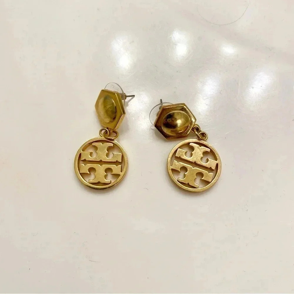Tory Burch Logo Drop Earrings Gold Small Version